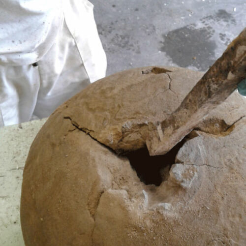 Rimozione del vecchio sistema di ancoraggio con barra di ferro