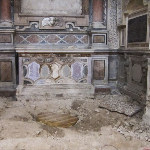 Cappella Uffreducci dopo lo smontaggio pavimentazione