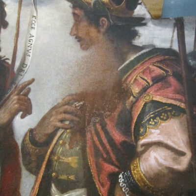 Ripristino pittorico a campitura neutra della grande lacuna centrale